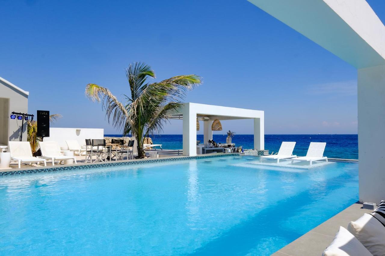 Saint Tropez Boutique Hotel Willemstad Luaran gambar