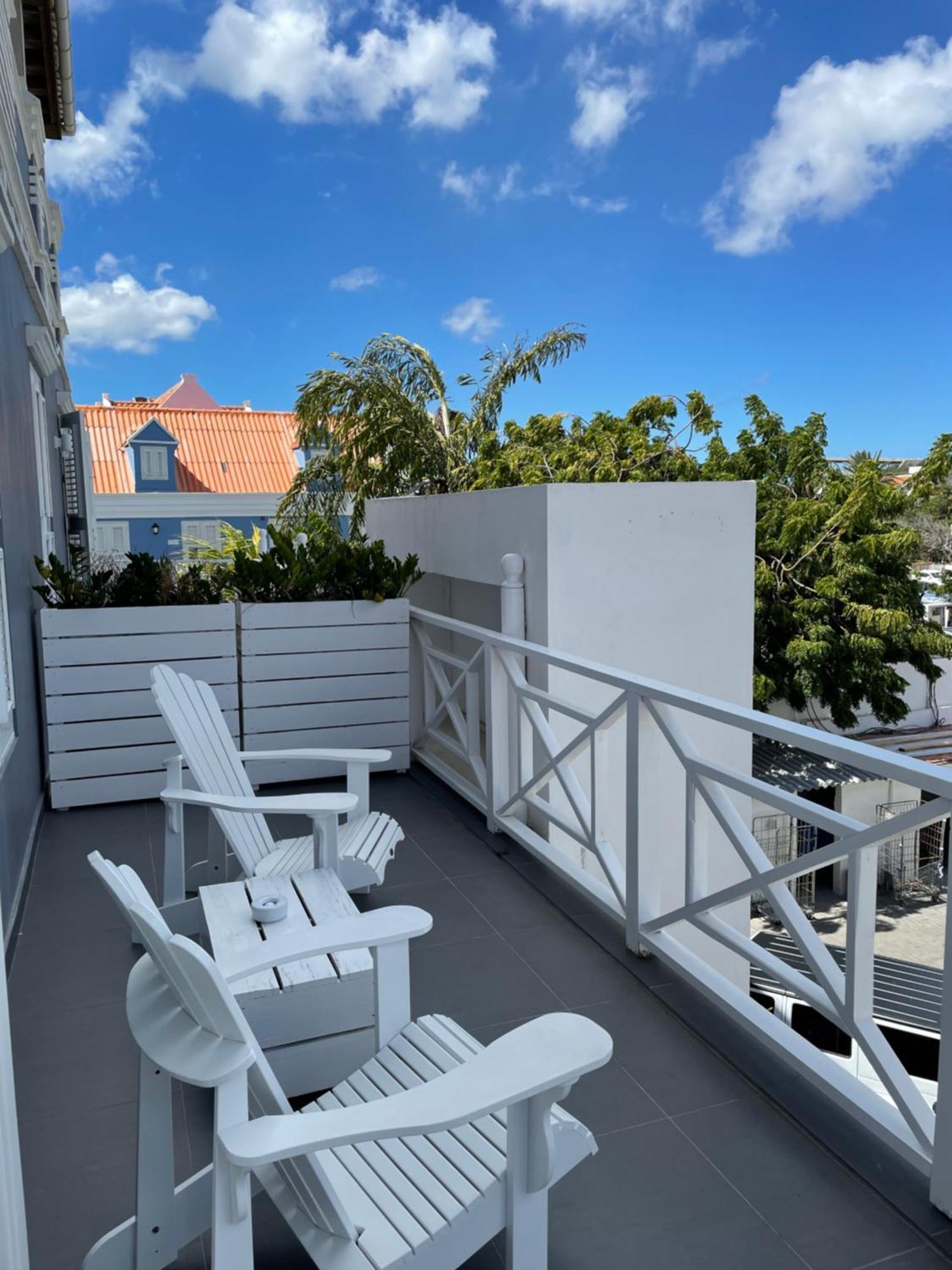 Saint Tropez Boutique Hotel Willemstad Bilik gambar
