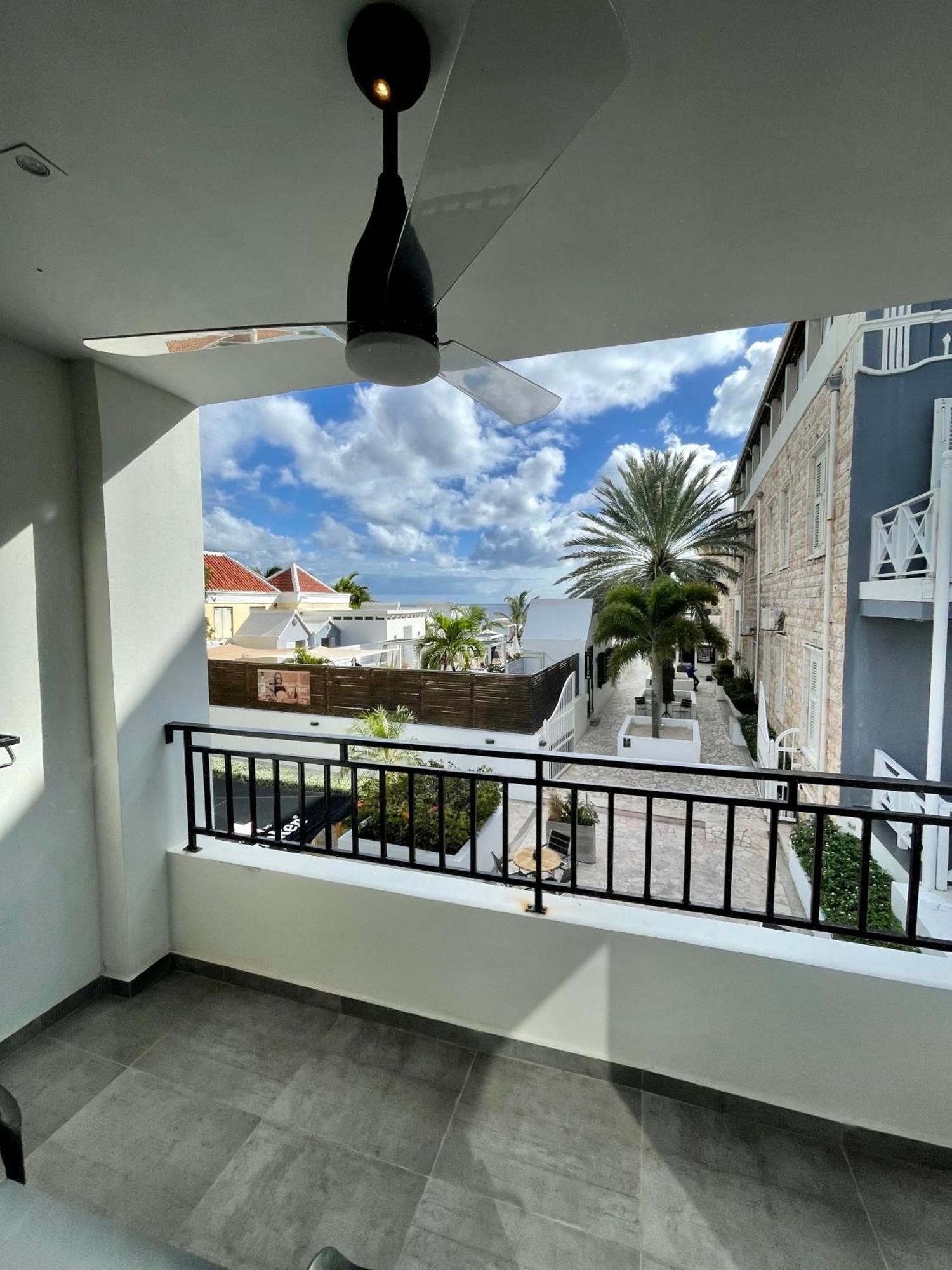 Saint Tropez Boutique Hotel Willemstad Bilik gambar