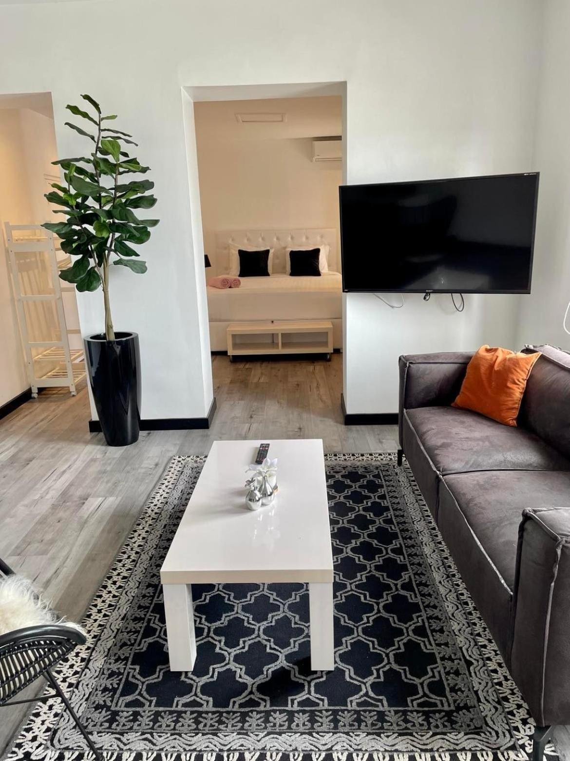 Saint Tropez Boutique Hotel Willemstad Bilik gambar